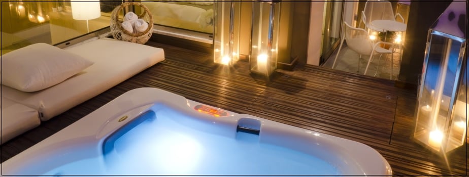 spa jacuzzi w pokoju