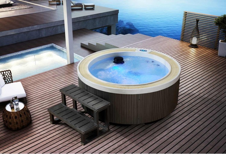 spa jacuzzi